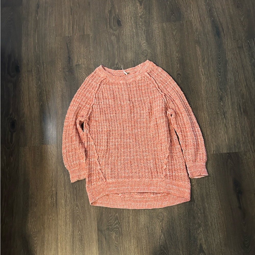 Women’s Free People Sweater- size Small
